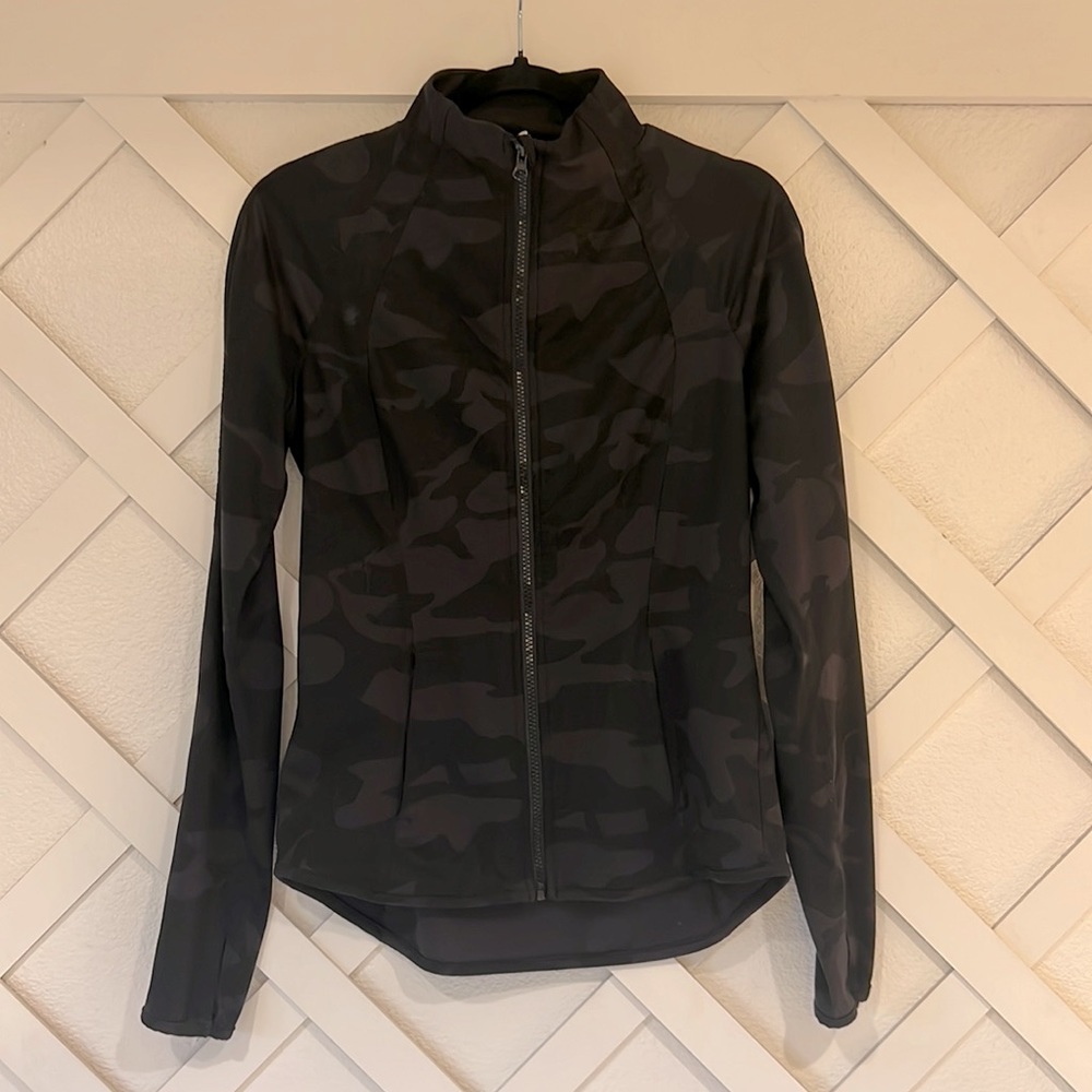 Yogalicious Fitted Zip-up Jacket